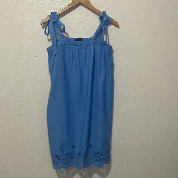 J. Crew Dresses & Skirts - J. Crew Sundress XS Blue Linen Eyelet Sleeveless